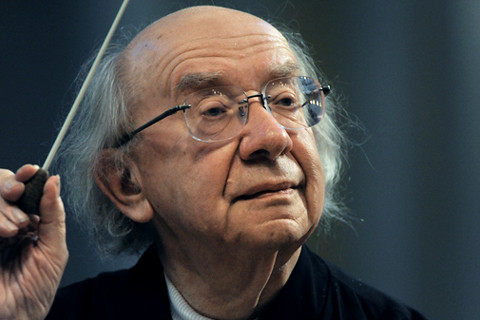 Le chef d'orchestre russe Gennady Rozhdestvensky