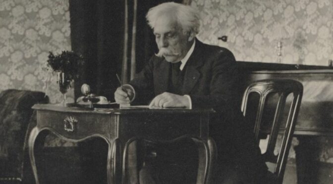 Les échelles dorées